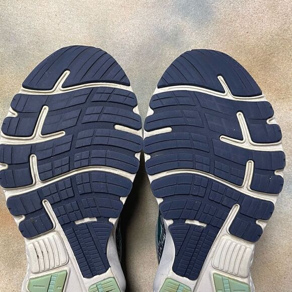 Brooks Adrenaline GTS 19 1202841B450 Blue Women’s Running Shoes Size 10.5B - Picture 14 of 16